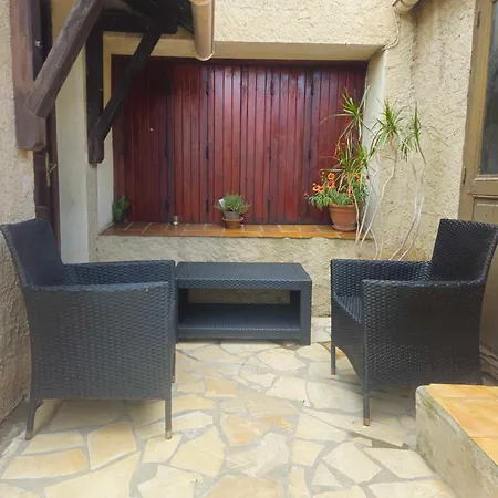 Apartment Logement Avec Exterieur Narbonne