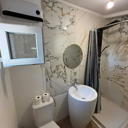 Apartment Avec Exterieur