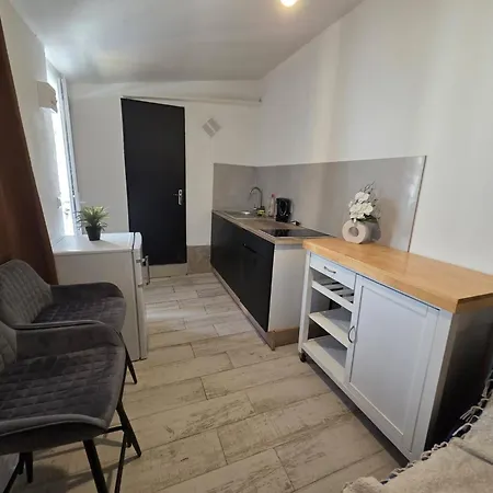 Apartment Avec Exterieur