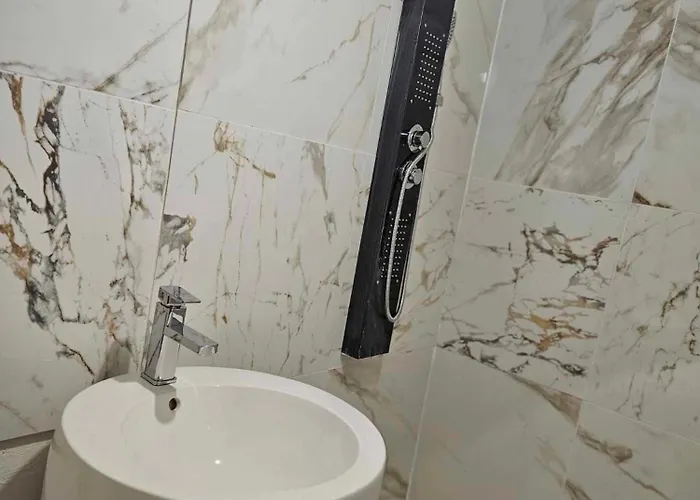 Avec Exterieur Apartamento Narbona